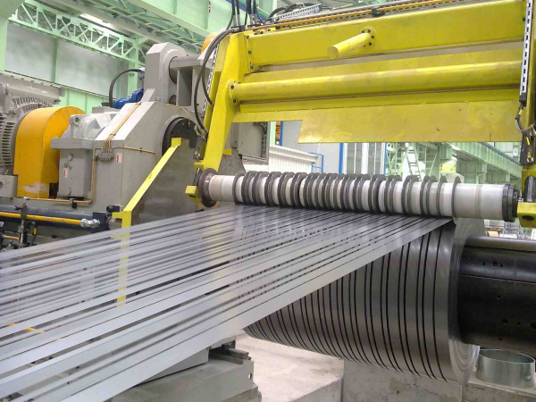 ДиПОС монтирует новую линию продольной резки рулонной стали