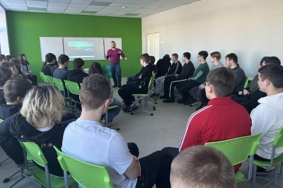 Движение к успеху: сотрудники «Верхневолжского СМЦ» посетили Машиностроительный колледж