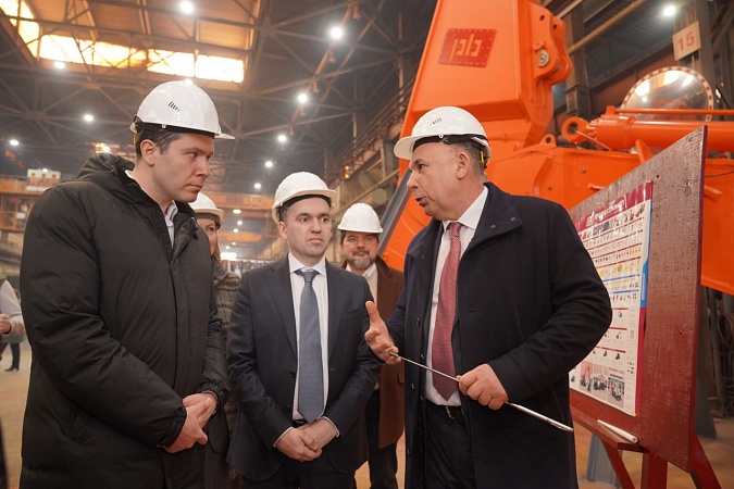 Глава Минпромторга РФ России посетил «Верхневолжский СМЦ» Глава Минпромторга РФ России посетил «Верхневолжский СМЦ»